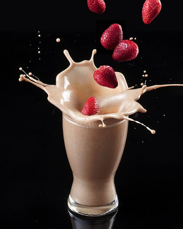 Shakeology shake with strawberries