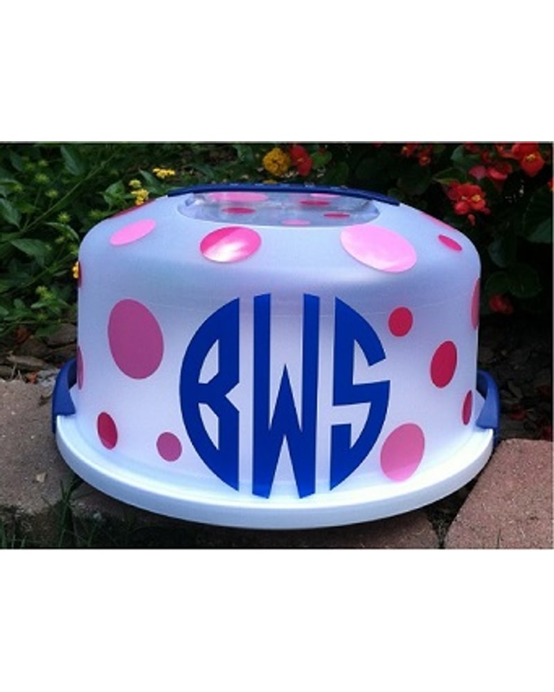 Polka-dot cake carrier with a vinyl monogram