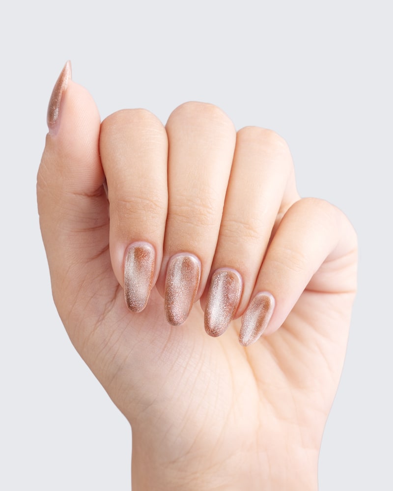 GelMoment Crowd Puller magnetic gel polish