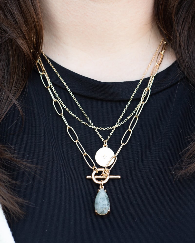 Layered necklace with stone toggle