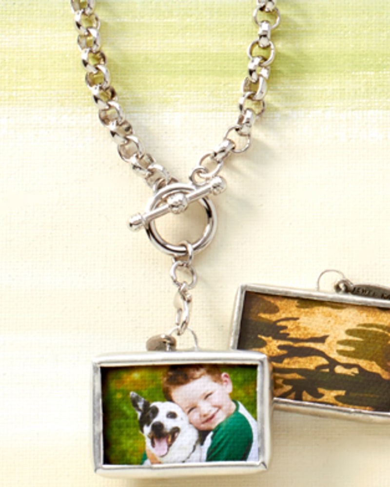 Toggle chain necklace with photo charms