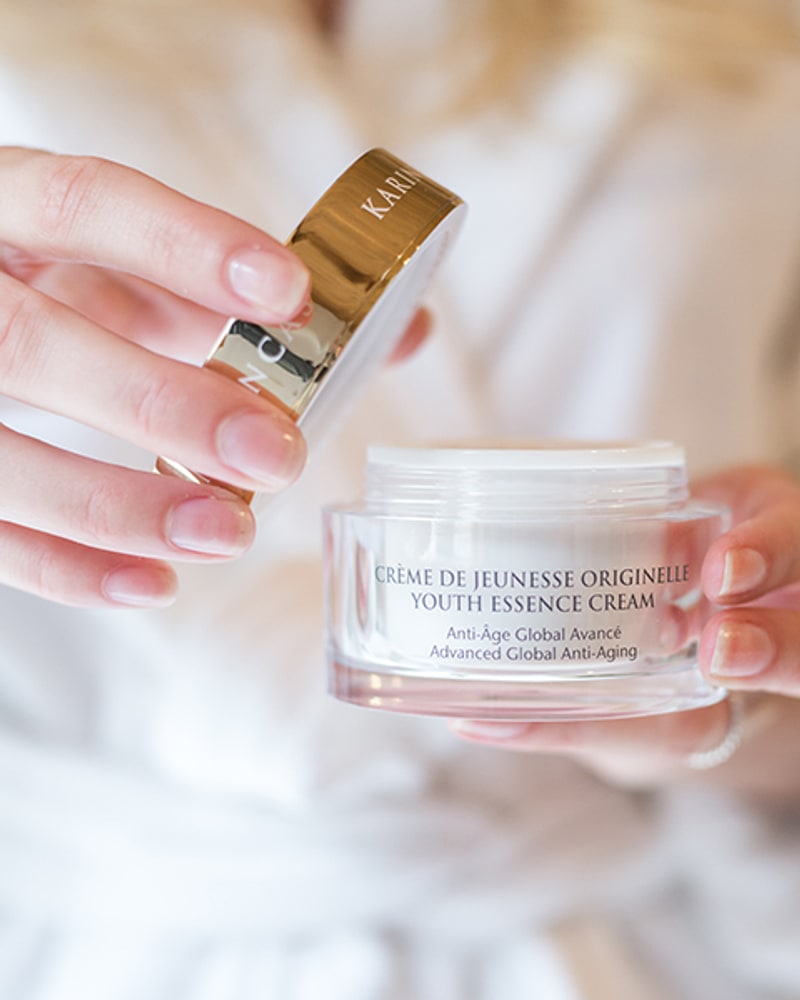 Youth Essence Cream