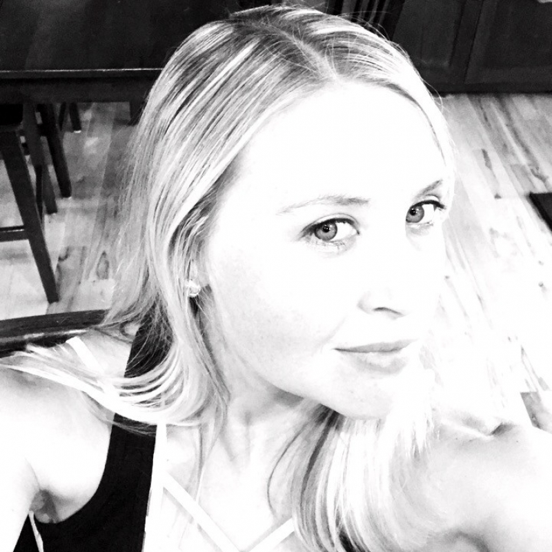 Sommer Durby, Monat Market Partner