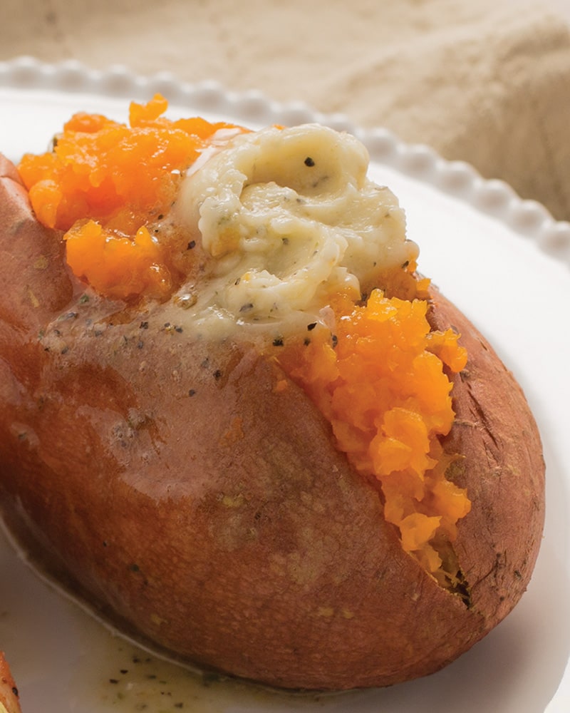 Garlic pepper honey sweet potatoes